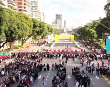 Caos en Palermo: estampidas y tensión en el ingreso para ver a Franco Colapinto