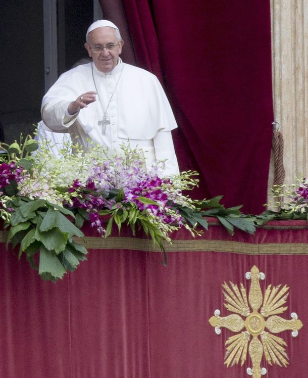 El Papa pidió paz para este mundo sometido a los traficantes de armas