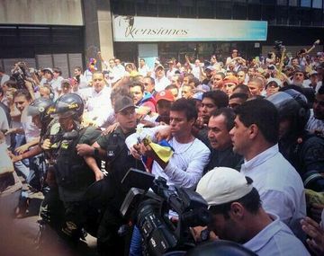 Le dictan prisión preventiva a López