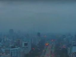 La Ciudad sigue bajo el humo por el incendio en Punta Lara