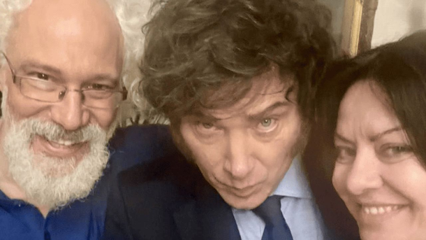 "Adicto al jumper": repudio masivo por la aberrante canción del libertario Diego Recalde sobre una nena "Adicto al jumper": repudio masivo por la aberrante canción del libertario Diego Recalde sobre una nena