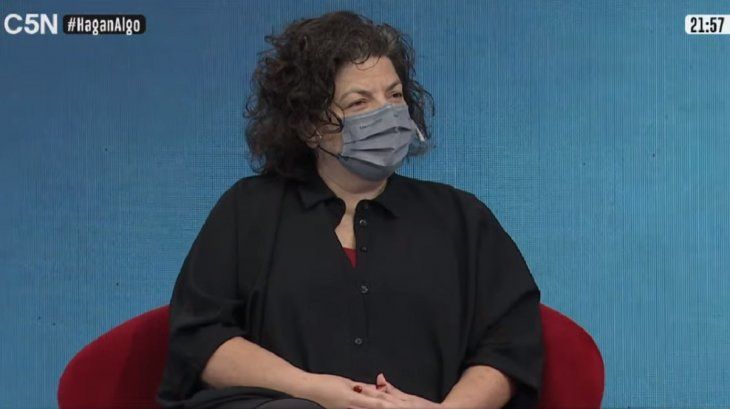 Carla Vizzotti estimó cuándo podría darse la vuelta del público a las canchas