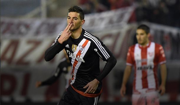 Los códigos de River: quiere a Darío Cvitanich para reemplazar a Alario