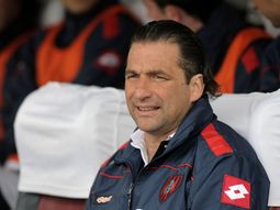 pizzi: estamos enteros y vamos a pelear el titulo hasta el final pizzi: estamos enteros y vamos a pelear el titulo hasta el final