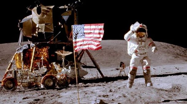 ¿Dónde está la bandera que desapareció en la Luna?