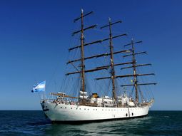 ¿como sera el ingreso de la fragata al puerto de la feliz? ¿como sera el ingreso de la fragata al puerto de la feliz?