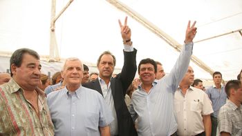 espinoza se anota para suceder a scioli en provincia espinoza se anota para suceder a scioli en provincia