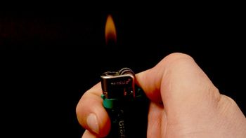 Un chico de 15 años murió tras inhalar gas de un encendedor Un chico de 15 años murió tras inhalar gas de un encendedor