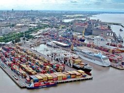 Denuncian a las autoridades del Puerto de Buenos Aires por intentar perpetuarse en el control