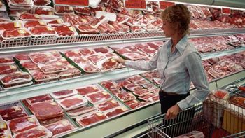 el consumo de carne cedio un 6,3% en lo que va del ano el consumo de carne cedio un 6,3% en lo que va del ano