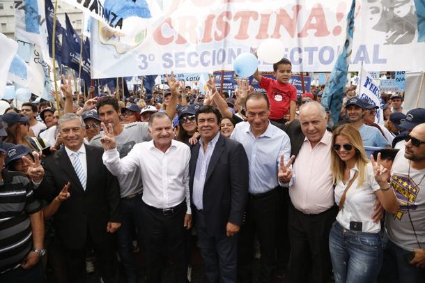 Espinoza: Estos son 10 años gloriosos de la historia argentina