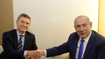 Mauricio Macri junto a Benjamín Netanyahu durante el Foro Económico de Davos. Mauricio Macri junto a Benjamín Netanyahu durante el Foro Económico de Davos.