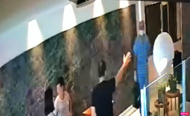 Se hizo pasar por médico para sacar a su mujer del hotel donde cumplía aislamiento