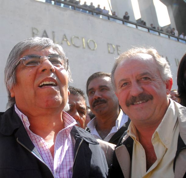 Sindicalismo opositor y oficialista se une en torno al reclamo por un plus salarial