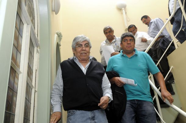 Moyano dijo que Covelia tiene que pagar la indemnización, pero no a los trabajadores