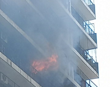 Incendio en un edificio en Almagro: Estaba todo en llamas