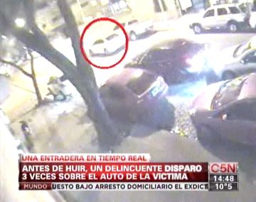 Un empresario espantó a los delincuentes chocándolos