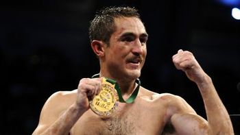 un mexicano quiere sacarle el cinturon a maravilla martinez un mexicano quiere sacarle el cinturon a maravilla martinez