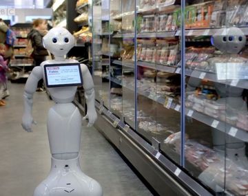 Pusieron un robot como empleado y lo echaron por inútil