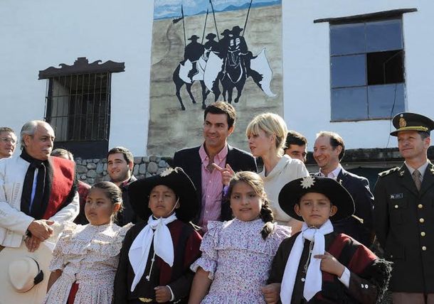 Karina Rabolini junto a Juan Manuel Urtubey en Salta