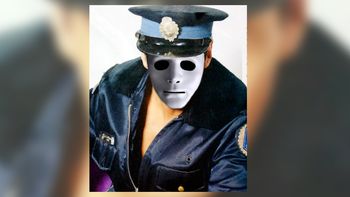 bailarin de showmatch confiesa: por bailar desobedeci a la policia y me arrestaron bailarin de showmatch confiesa: por bailar desobedeci a la policia y me arrestaron