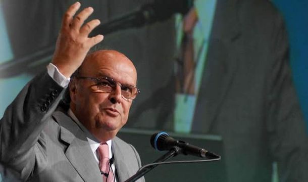 La UIA pidió calentar la inversión y no enfriar la economía