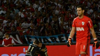 La desazón de Batalla y el festejo de Central La desazón de Batalla y el festejo de Central