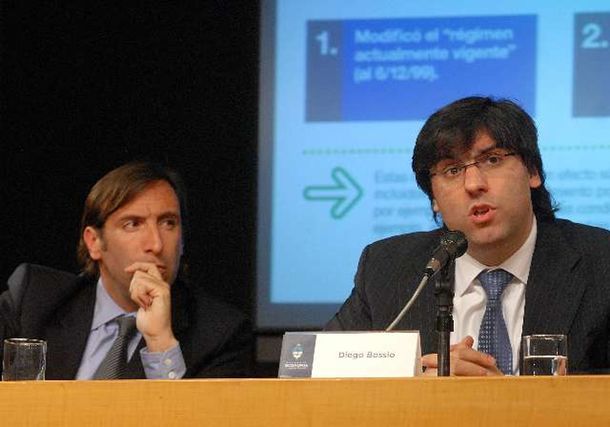 Lorenzino acusó a De la Sota de endeudador serial