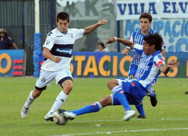 Gimnasia quiere volver al triunfo y a la punta ante Godoy Cruz