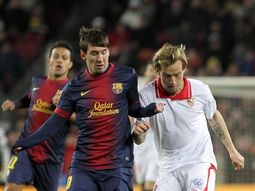 barcelona reacciono, vencio al sevilla y se escapa en la cima barcelona reacciono, vencio al sevilla y se escapa en la cima