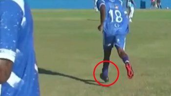 polemica en brasil: salio de prision y jugo la final con una tobillera electronica polemica en brasil: salio de prision y jugo la final con una tobillera electronica