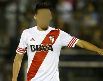 Una figura de River