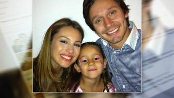 pampita ardohain supera el duelo en las redes sociales