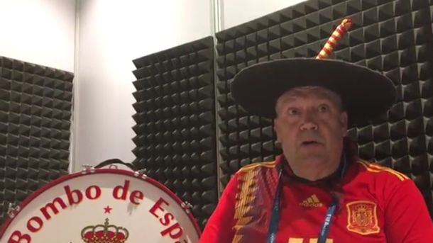 Murió Manolo el del Bombo, el famoso hincha de España