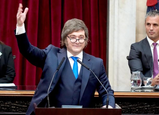 El Gobierno invisibilizó a Victoria Villarruel: el cerco en la cadena nacional y en las fotos oficiales