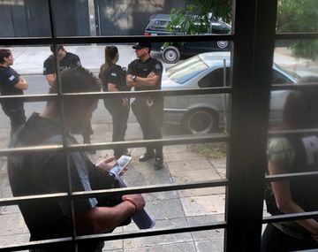 Allanan la casa de Natacha Jaitt por una denuncia de espionaje