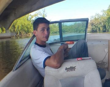 Buscan a un joven que desapareció cuando cruzaba en bote el Paraná