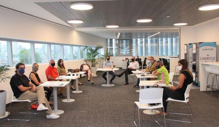 Tras reunirse con los gremios, la Ciudad ratificó el regreso de clases presenciales para el 17 de febrero