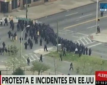 Vuelve la tensión racial a EE.UU. luego de la muerte de un afroamericano