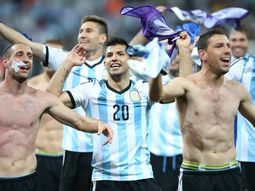 a la final: argentina vencio a holanda en los penales y definira el mundial ante alemania a la final: argentina vencio a holanda en los penales y definira el mundial ante alemania