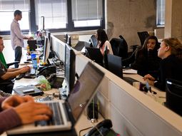 empresas de servicios planifican tomar mas personal empresas de servicios planifican tomar mas personal