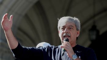 buzzi fue reelecto como presidente de la federacion agraria buzzi fue reelecto como presidente de la federacion agraria