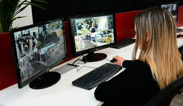 Escobar: las lectoras de patentes detectan 10 vehículos con pedido de secuestro por semana