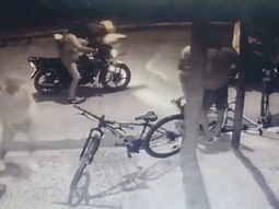 gonzalez catan: motochorros asaltaron a su hijo, salio a defenderlo y le dispararon a matar gonzalez catan: motochorros asaltaron a su hijo, salio a defenderlo y le dispararon a matar