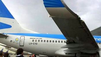 recalde atribuyo a un error de la torre el roce de los aviones