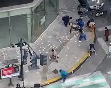 La historia detrás de la lluvia de pesos en Belgrano: qué pasó