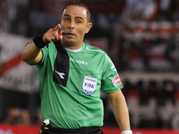 cuelga el silbato: el polemico lunati se retira a fin de ano cuelga el silbato: el polemico lunati se retira a fin de ano