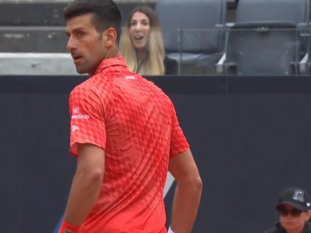 El pelotazo a Novak Djokovic en su triunfo ante Cameron Norrie en Roma