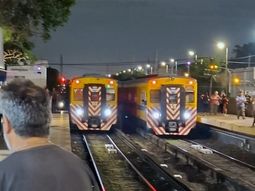 dos formaciones del ferrocarril urquiza chocaron en lemos: hay heridos dos formaciones del ferrocarril urquiza chocaron en lemos: hay heridos