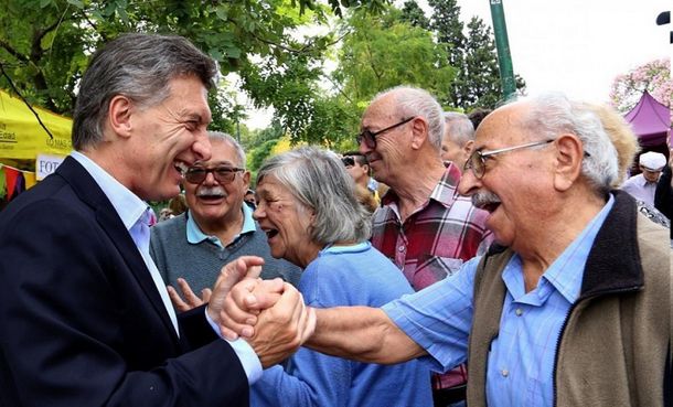 Con el nuevo aumento dispuesto por el Gobierno los jubilados dispondrán apenas de $13 más por día